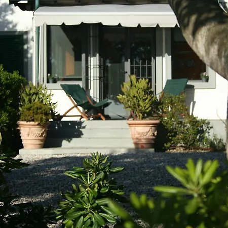 Casa Sullo Scoglio ליבורנו